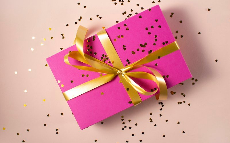 Artisan Explosion Boxes & Pop-Up Engineering